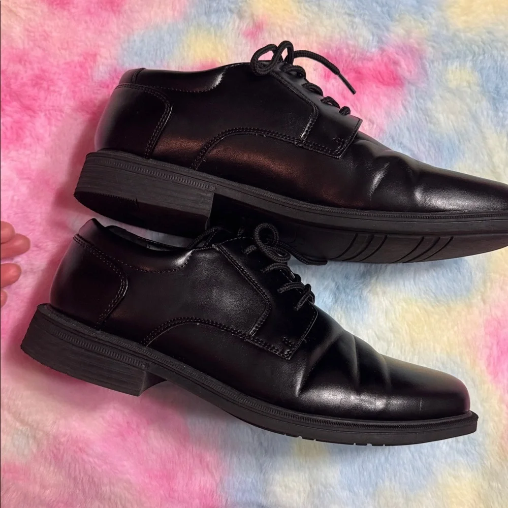 Men's 7 Black Dress Shoes